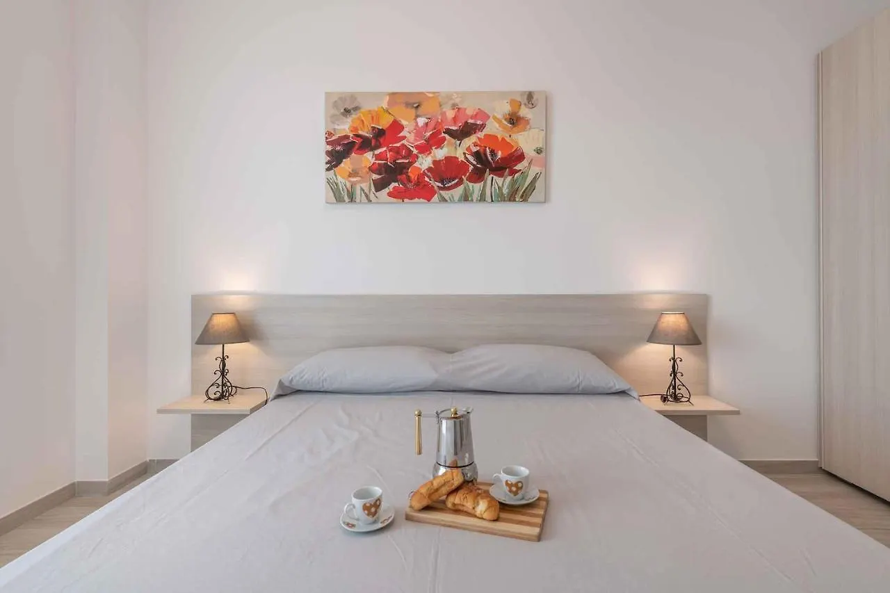 Apartment In Alghero 40350 Italia