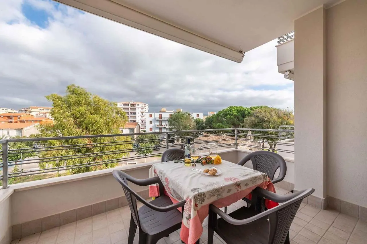 Apartment In Alghero 40350 Italy